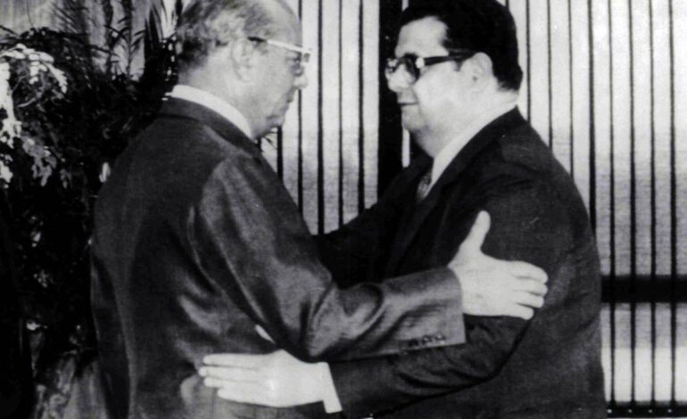 João Saboia lança livro sobre a degradação econômica no final da ditadura militar