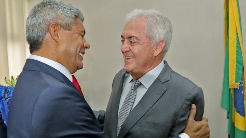 Jerônimo Rodrigues defende Otto Alencar após polêmica sobre “chapa puro‑sangue”