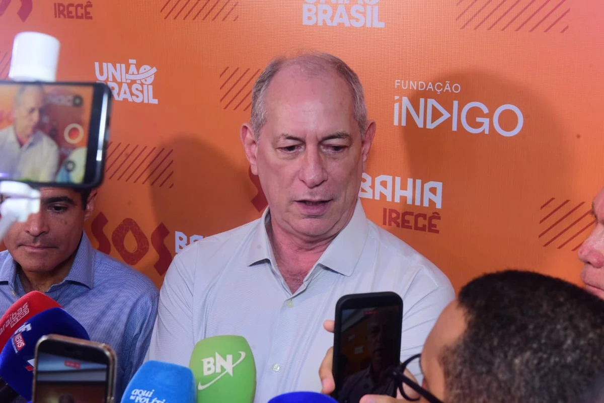 Ciro Gomes critica promessa da ponte Salvador-Itaparica