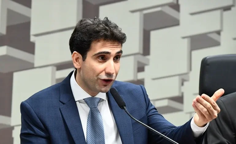 Galípolo diz que ano eleitoral aumenta incertezas no cenário econômico