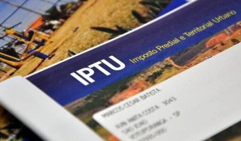 Lauro de Freitas suspende pagamento do IPTU 2026 após identificar inconsistências