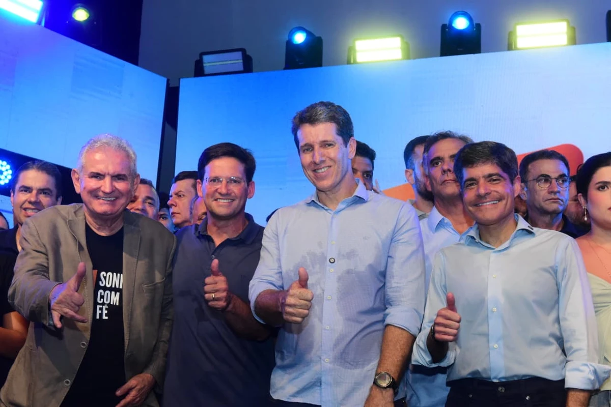 ACM Neto oficializa chapa com aliados para eleição na Bahia