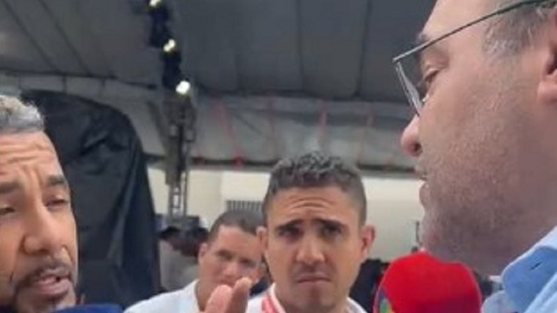 Prefeito discute com jornalista em evento na Bahia