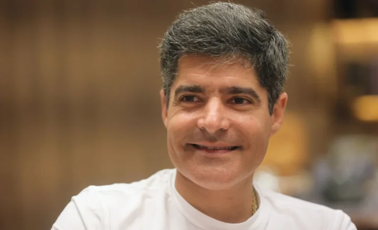 ACM Neto lidera disputa pelo governo da Bahia em 2026