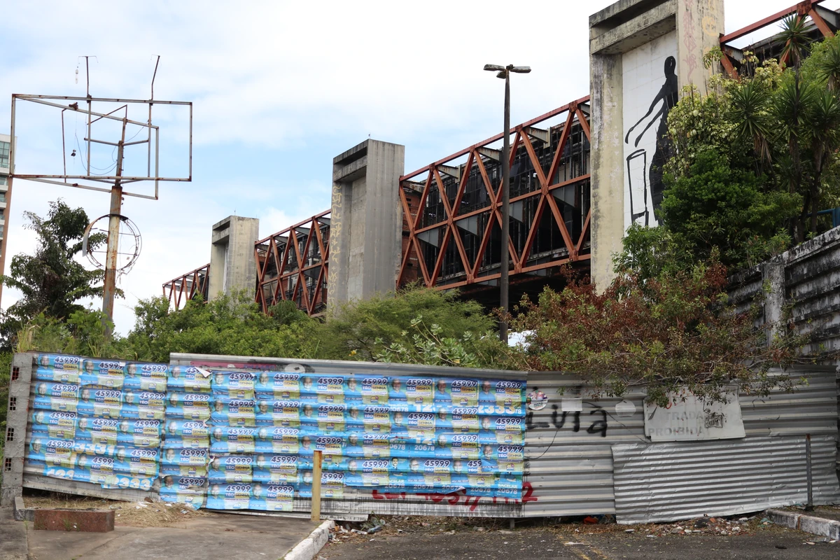 MP-BA investiga leilão do antigo Centro de Convenções da Bahia