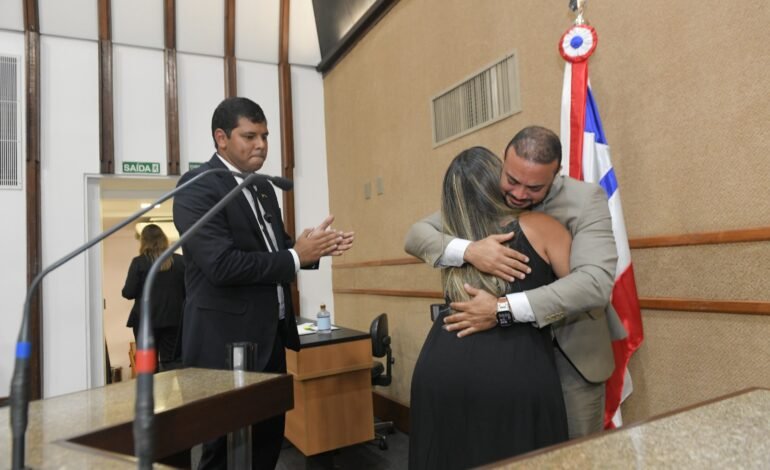 Eles estiveram lá: Alden e Diego são lembrados por apoio aos presos políticos do 8 de Janeiro