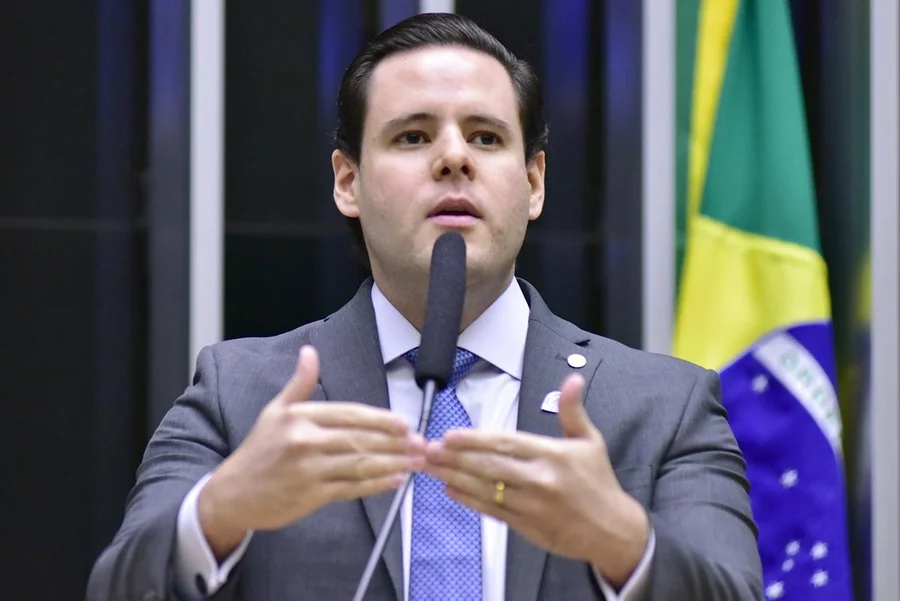 Deputado destina R$ 4,3 milhões para hospital com nome do pai em SE