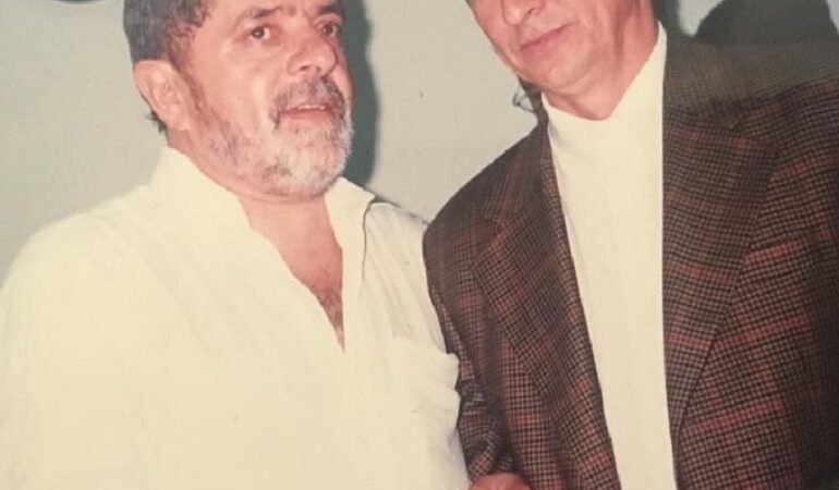 PSOL Bahia aprova filiação de Geraldo Simões