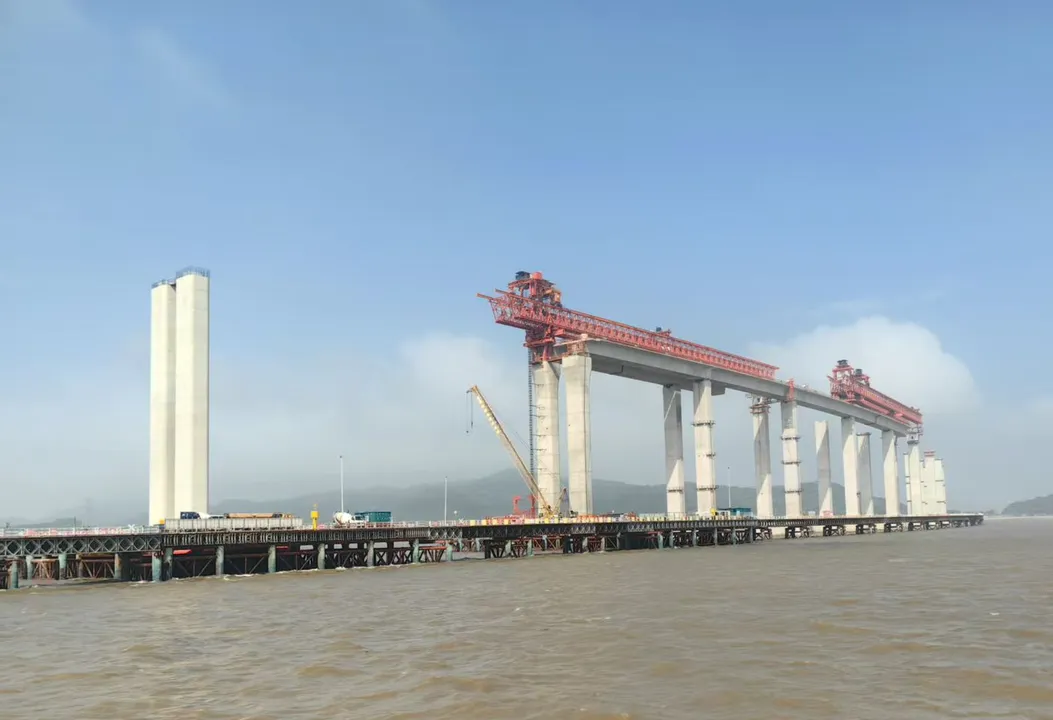 Plataforma inédita marca início da Ponte Salvador-Itaparica
