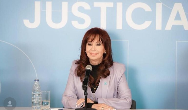 Justiça mantém confisco de bens de Cristina Kirchner