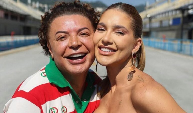 David Brazil comenta polêmica e aposta em Virginia no carnaval