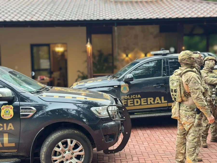 PF desmantela esquema internacional de tráfico em portos de SC