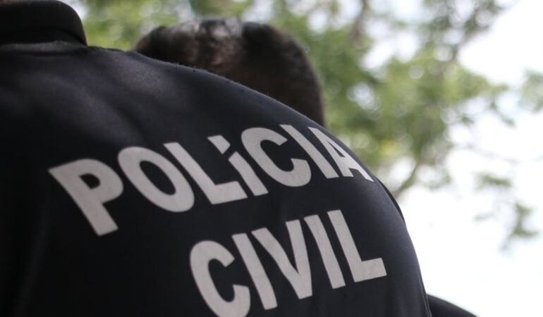 Homem é preso por abuso contra filhas na Bahia